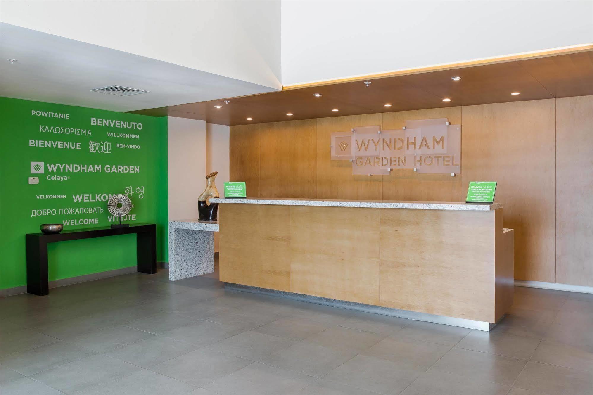 Wyndham Garden Hotel Celaya Celaya  Exterior photo